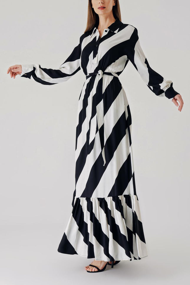 Black White Long dress with elasticated gathers at the waist 94289