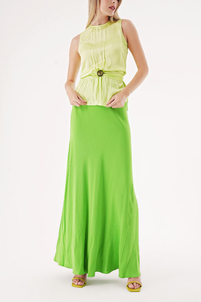 Green Long satin skirt with elastic waist 81298