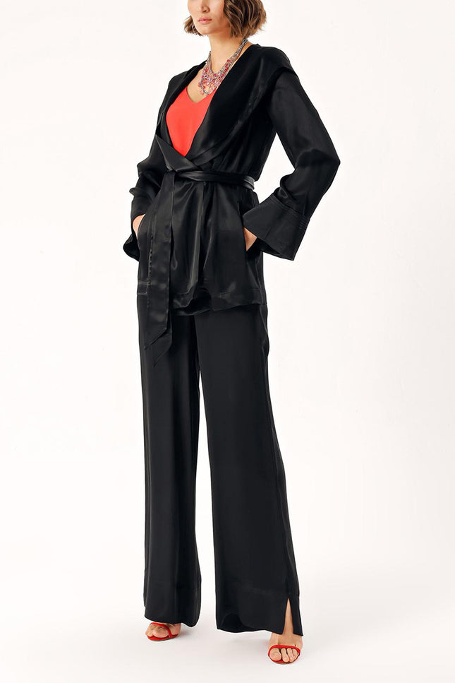 Black Two-piece suit with hoodie and trousers 12325