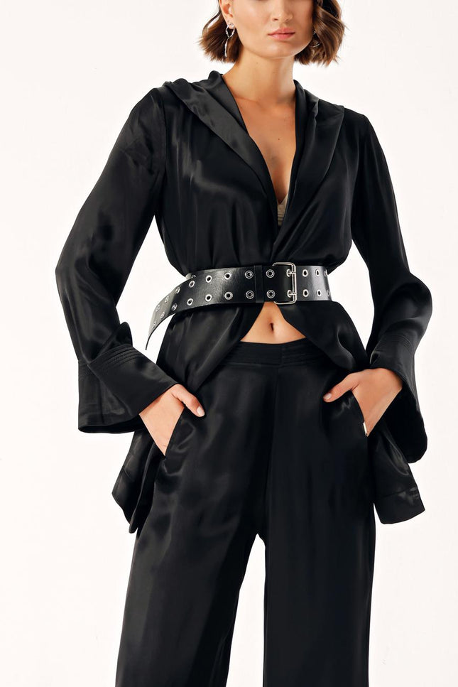 Black Two-piece suit with hoodie and trousers 12325