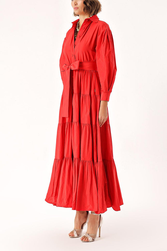 Red Long pleated dress with belt 94332