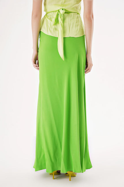 Green Long satin skirt with elastic waist 81298