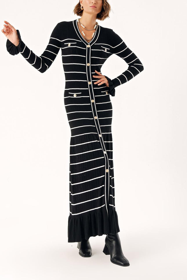 Black White Long tight dress with snap detail 28851